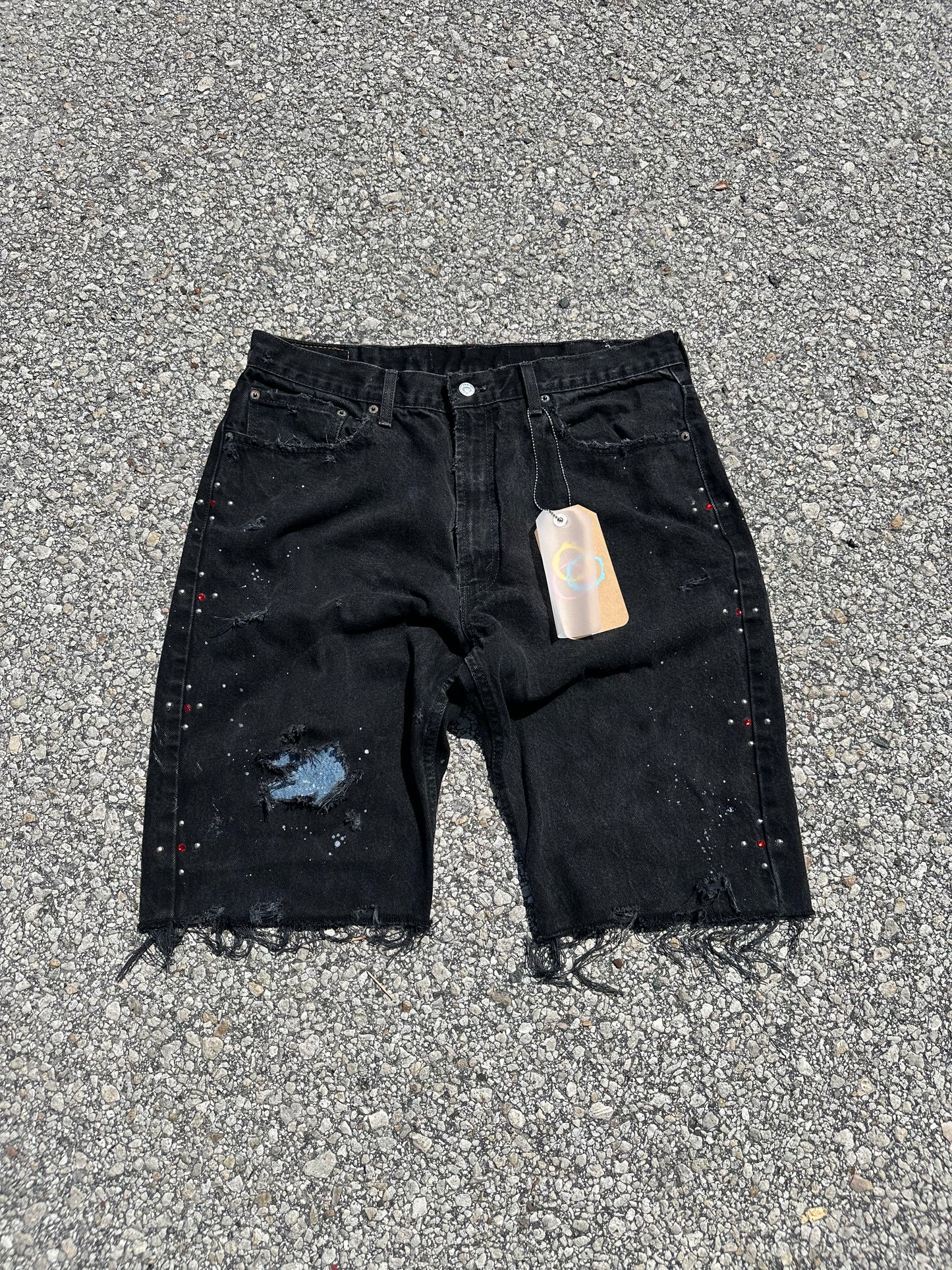 “Beverly Hills” vintage Levi’s rhinestone jorts (BLACK)