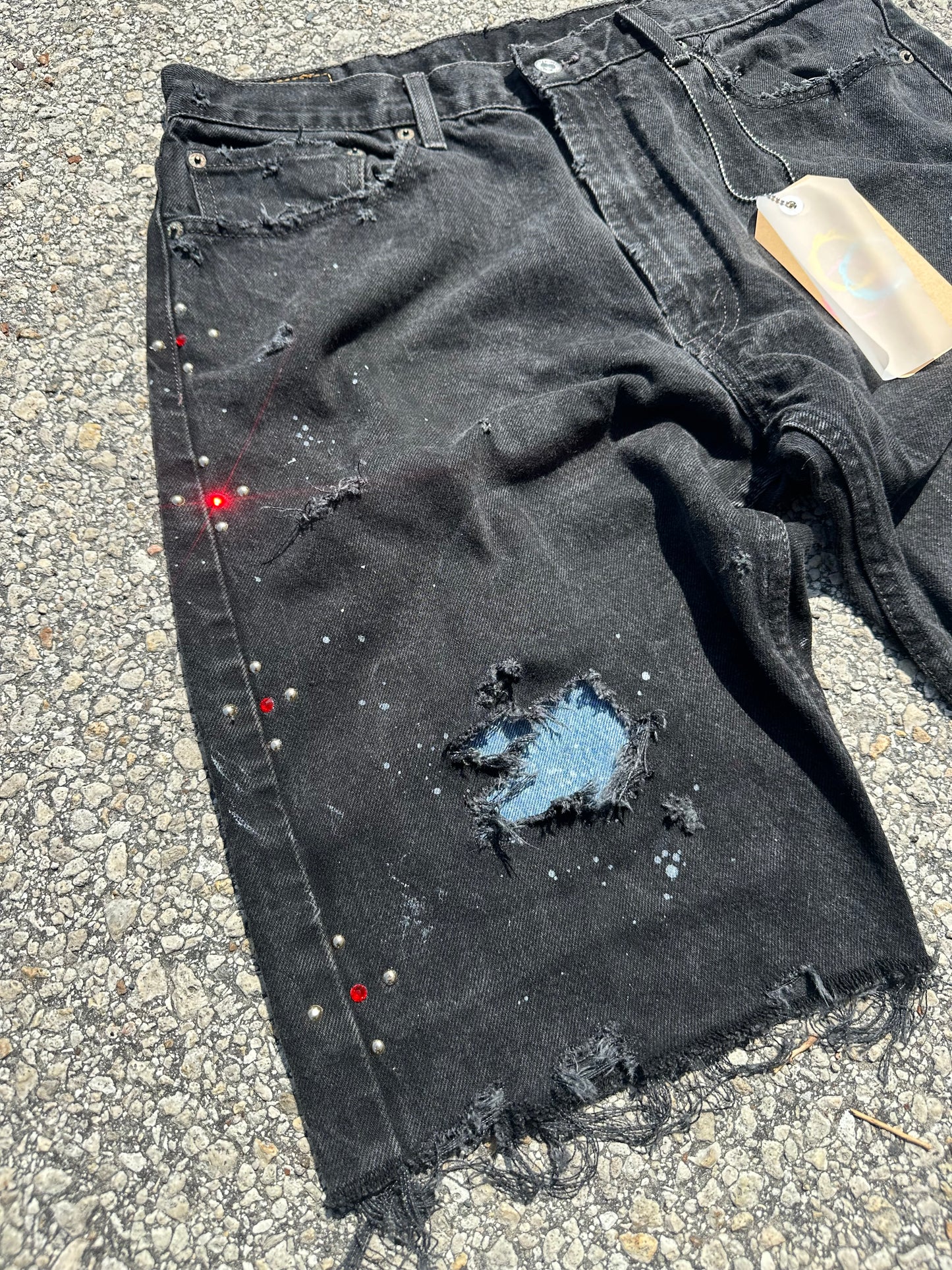 “Beverly Hills” vintage Levi’s rhinestone jorts (BLACK)